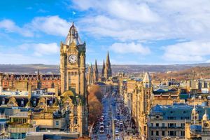 Эдинбург: 10 топ мест, которые должен посетить каждый турист фото